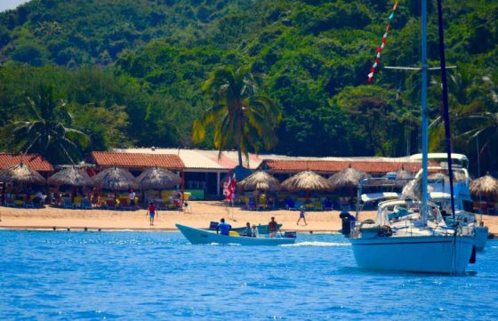 Tour recorrido Pesca Chica y Snorkel Ixtapa Zihuatanejo en Yate. Tour recorrido Pesca Jurel, Dorado, Bonito, Barrilete, Ixtapa Zihuatanejo en Yate. Tour recorrido Snorkel Playa Las Gatas Zihuatanejo en Yate. Tour recorrido Snorkel Isla de Ixtapa Zihuatanejo en Yate